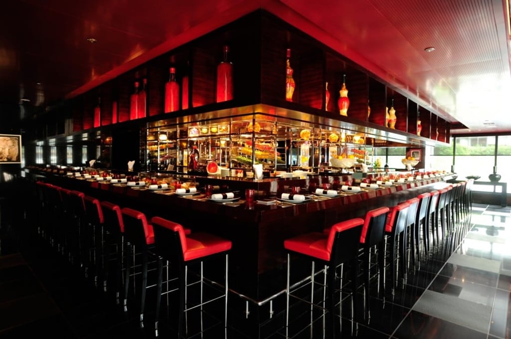 L’Atelier de Joël Robuchon in Central retained its three-star status. L’Atelier de Joël Robuchon in Central retained its three-star status.