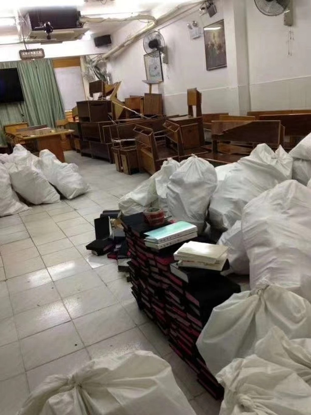 The premises of Rongguili Church in Guangzhou after Saturday’s raid. Photo: Handout The premises of Rongguili Church in Guangzhou after Saturday’s raid. Photo: Handout