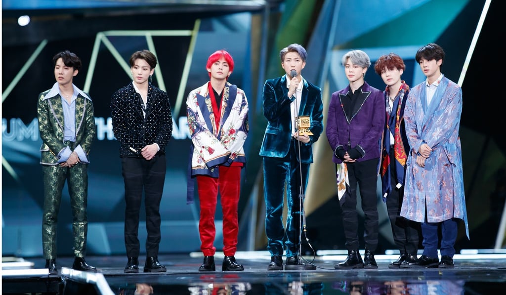 Kpop outfit 2018 online