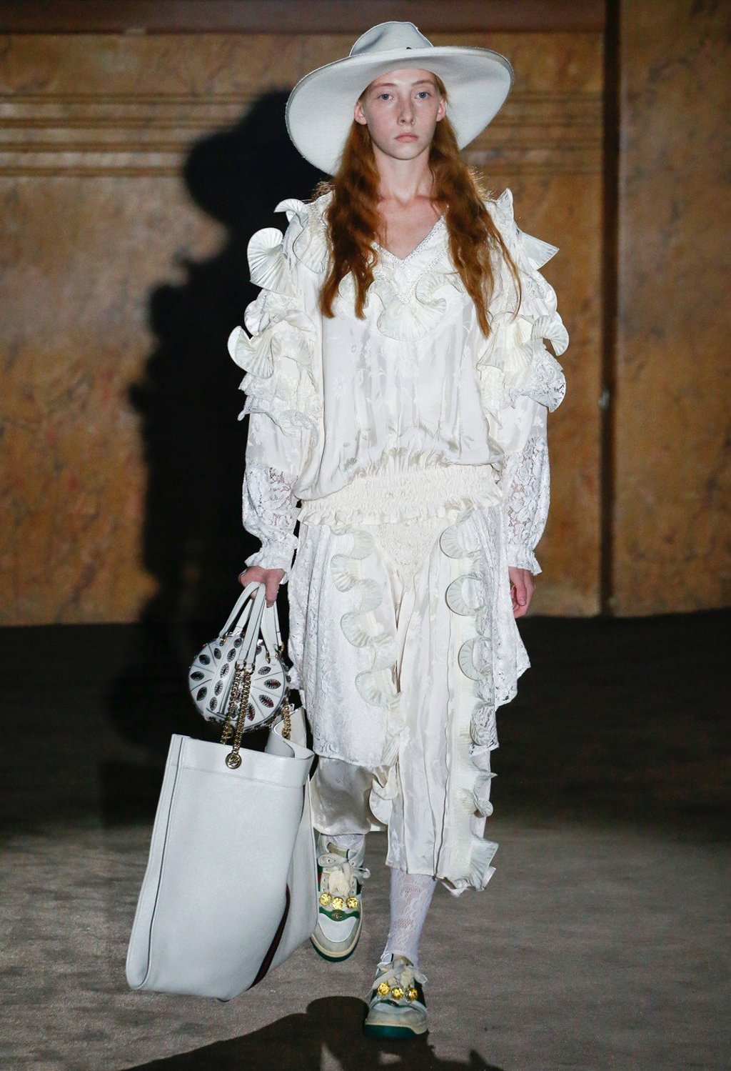 Capucci is honoured with unusually sculpted dresses in Gucci’s spring/summer collection.