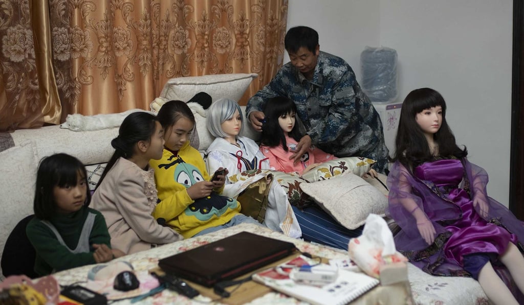 Yu Zhenguo says his family doesn’t mind his hobby, adding that his nieces often visit their “cousins”. Photo: Thepaper.cn