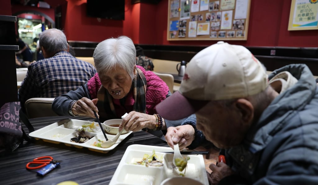 The restaurant cultivates a quiet, comfortable atmosphere for all diners. Photo: Winson Wong