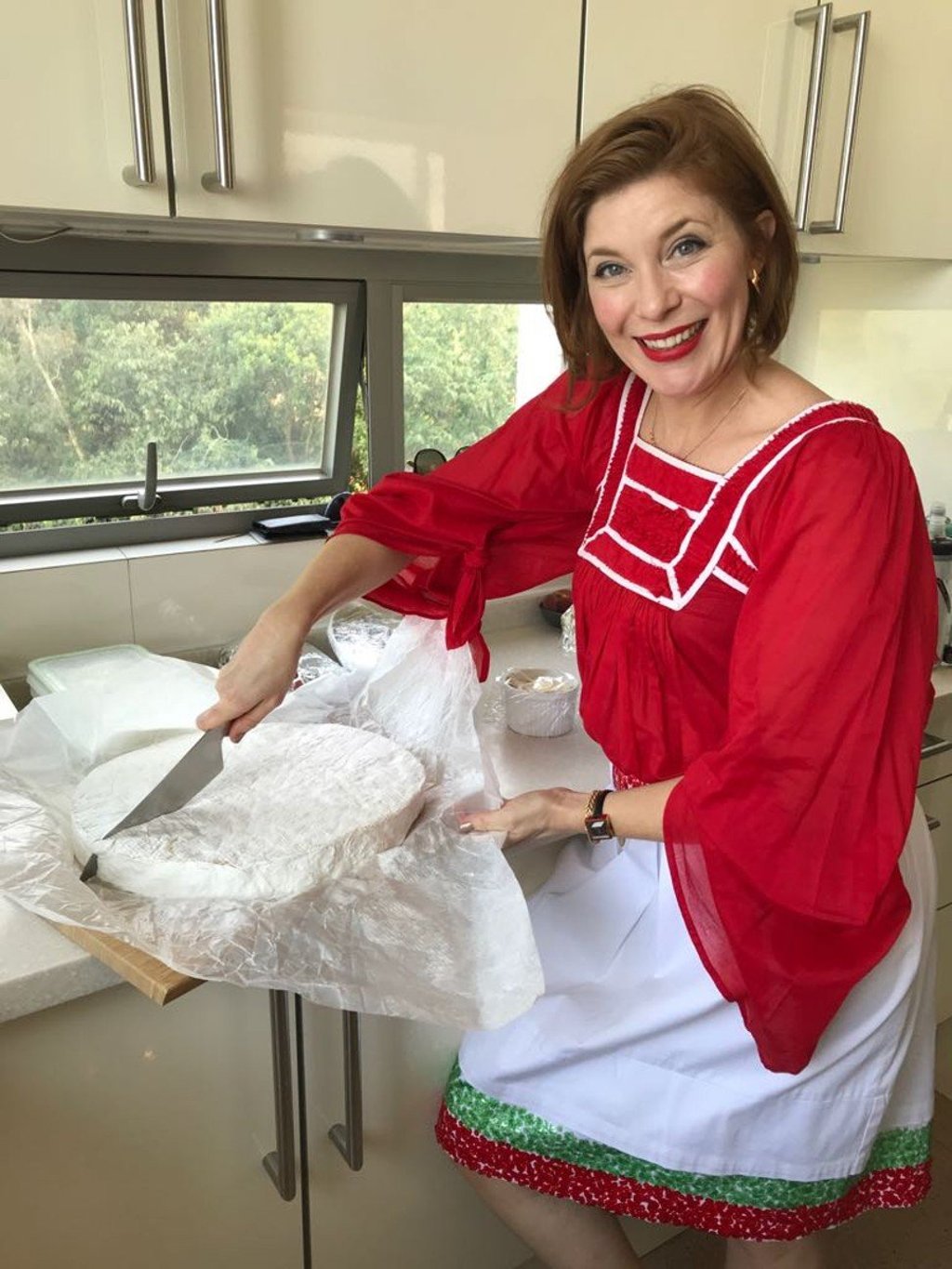 Taryne Napolitano, founder of catering company Relish Kitchen, grew up in New Zealand and celebrated Christmas in Commonwealth traditions.