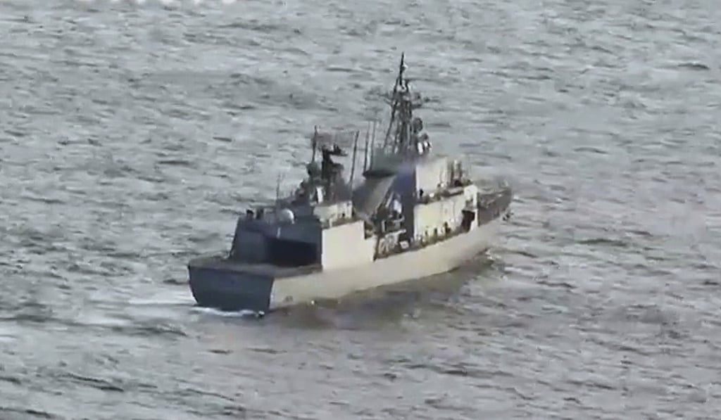 A South Korean warship filmed from a Japan Maritime Self-Defence Force plane. Photo: AP