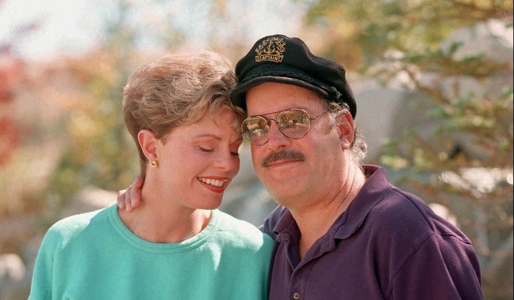 This October 25, 1995 file photo shows Toni Tennille (left), and Daryl Dragon, the singing duo Captain and Tennille, posing during an interview in at their home in Washoe Valley, south of Reno, Nevada. Photo: AP This October 25, 1995 file photo shows Toni Tennille (left), and Daryl Dragon, the singing duo Captain and Tennille, posing during an interview in at their home in Washoe Valley, south of Reno, Nevada. Photo: AP