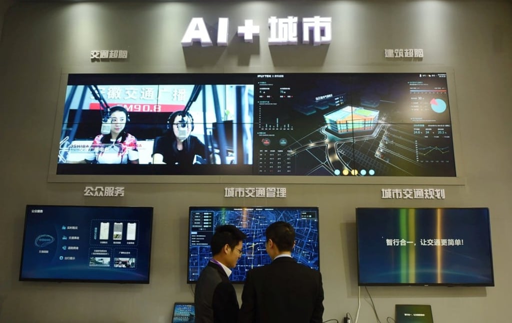 Visitors inspect Chinese artificial intelligence company iFlytek's smart city display at the International Intelligent Transportation Industry Expo in Hangzhou, Zhejiang province, on December 21, 2018. Photo: Reuters