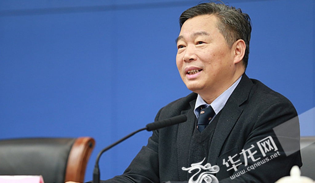 Project chief Liu Hanlong says the cotton seeds were the first to sprout. Photo: cqnews.net