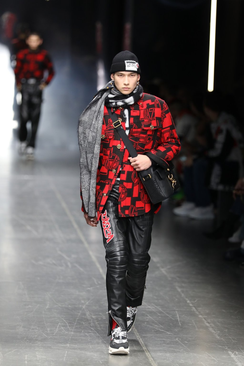 Versace showed a variety of textures, prints and palettes at Milan Men’s Fashion Week in Milan, Italy. Photo: Xinhua Versace showed a variety of textures, prints and palettes at Milan Men’s Fashion Week in Milan, Italy. Photo: Xinhua