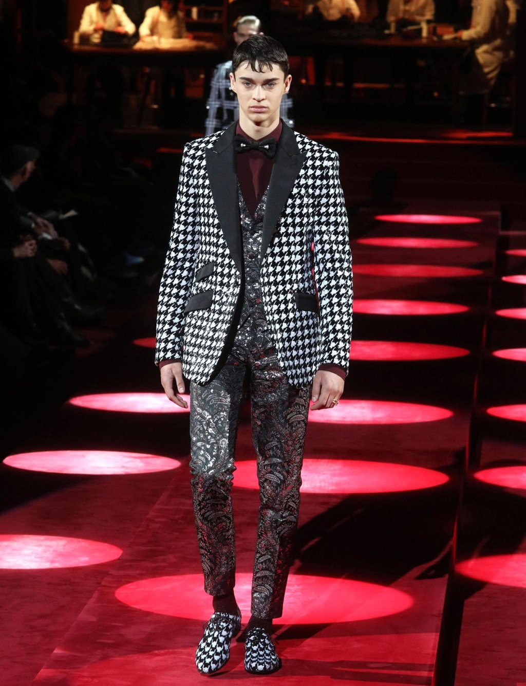 Dolce and gabbana collection 2019 cheap