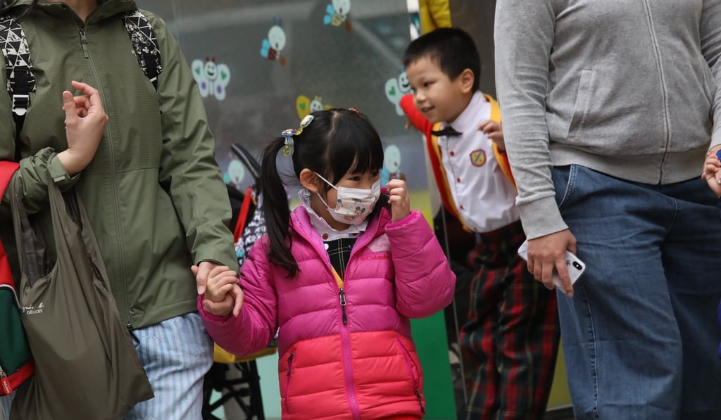 A total of 251 outbreaks had been reported in schools and institutions as of January 16. Photo: K.Y. Cheng