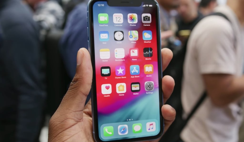 iPhone XR. Photo: YouTube/MKBHD iPhone XR. Photo: YouTube/MKBHD