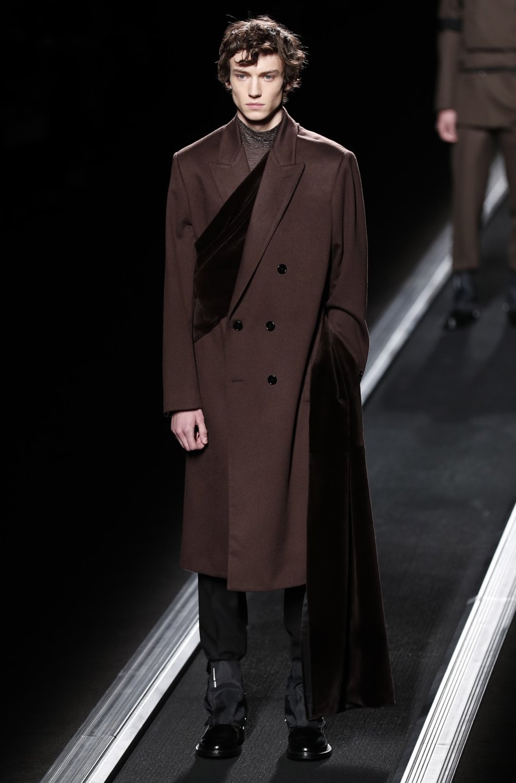 Paris Fashion Week Dior s statuesque models cut a dash as well tailored suits make a comeback South China Morning Post