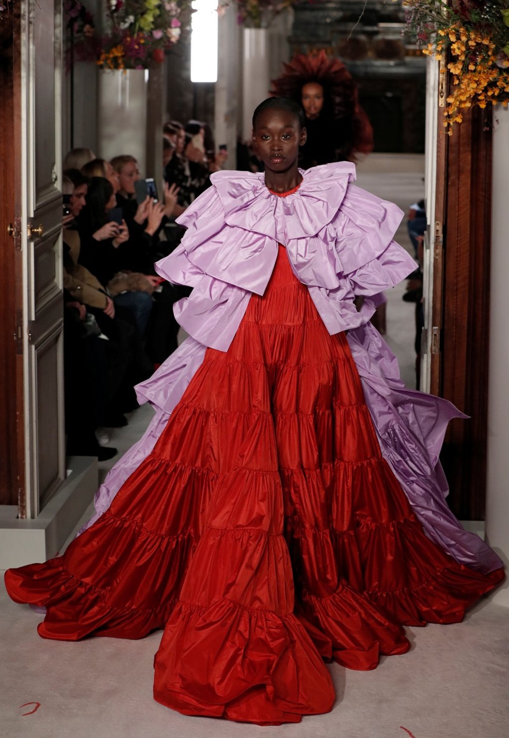 Paris Haute Couture 2019 Valentino s dramatic offering featuring Naomi Campbell leaves Celine Dion in tears South China Morning Post