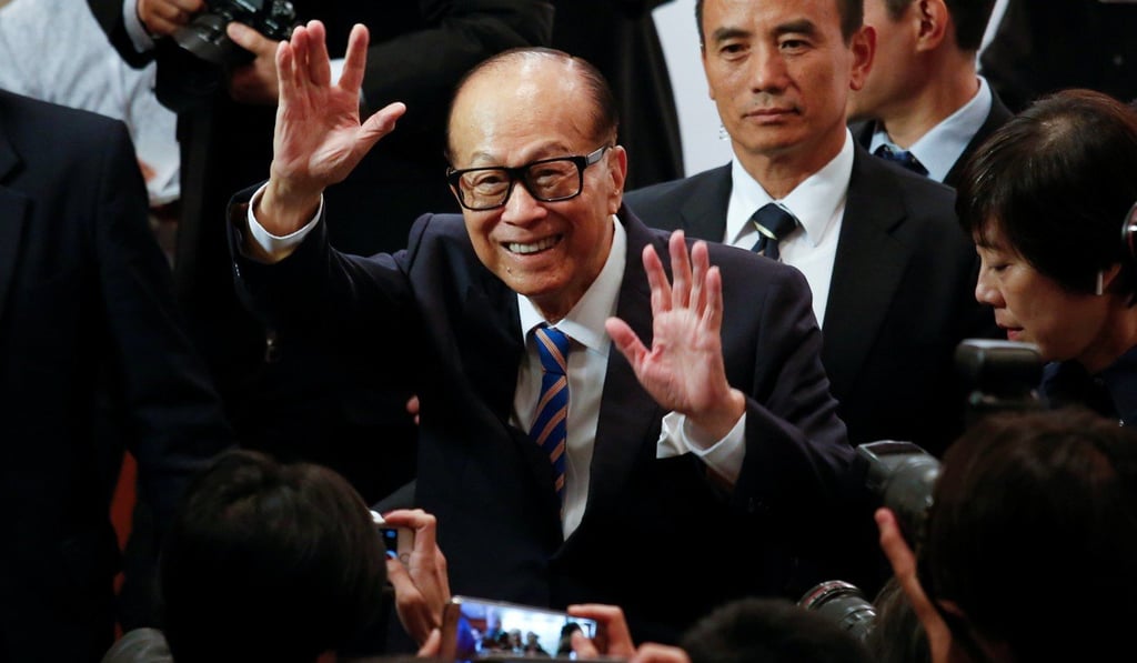 Hong Kong tycoon Li Ka-shing is known for his uncanny business timing. Photo: Bobby Yip