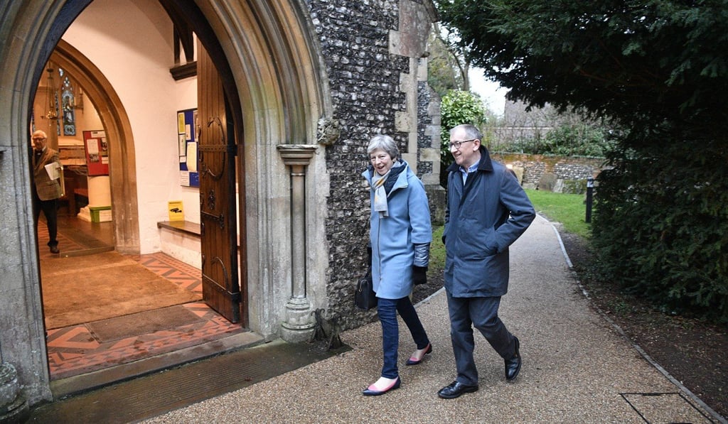 Theresa May and her husband Phillip going to church near Maidenhead on January 27, 2019. Photo: EPA Theresa May and her husband Phillip going to church near Maidenhead on January 27, 2019. Photo: EPA