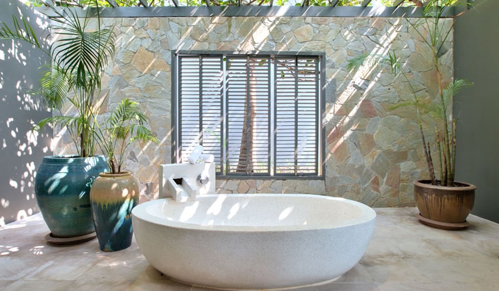 The gigantic circular bathtub at Villa Kohia in Koh Samui. The gigantic circular bathtub at Villa Kohia in Koh Samui.