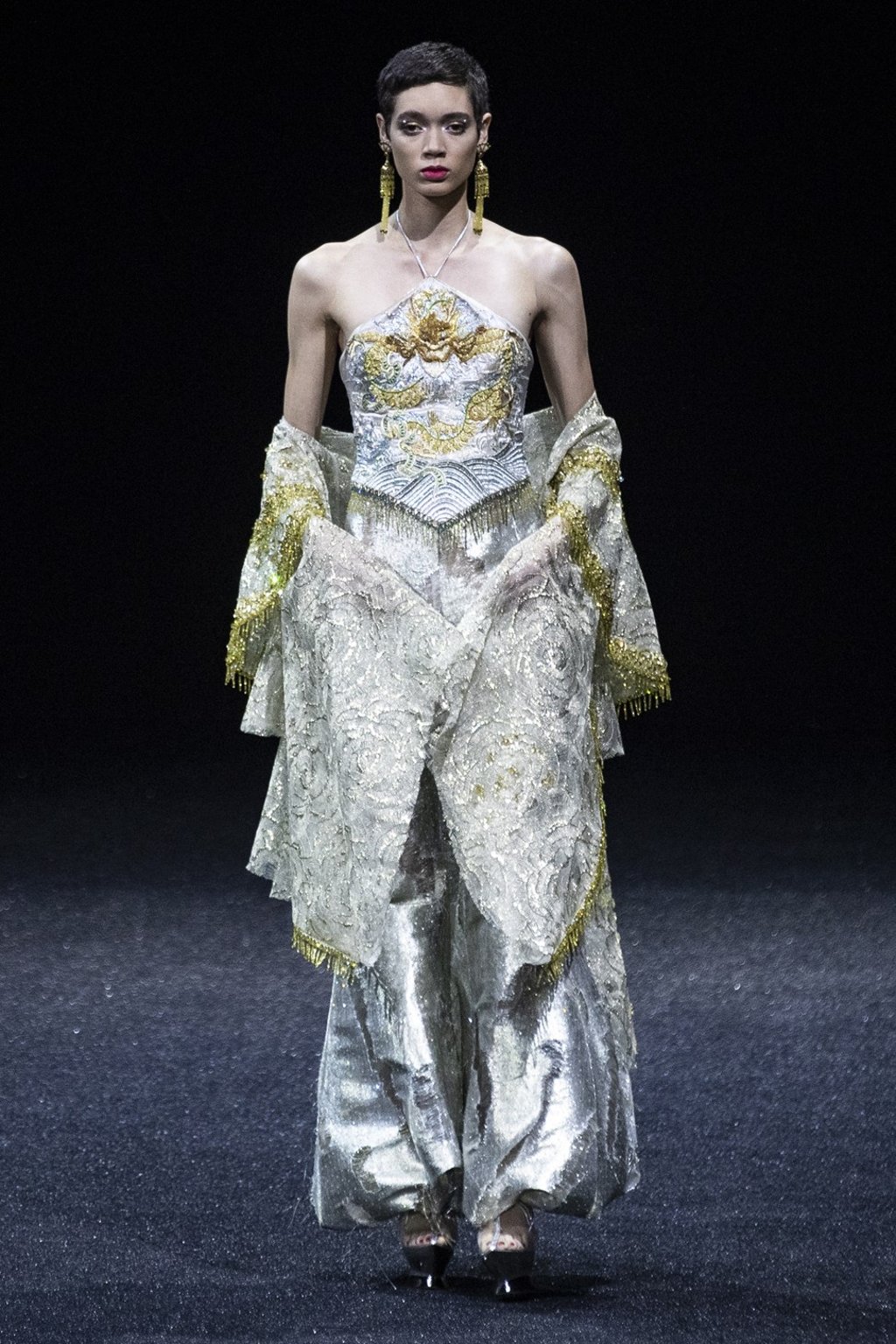 Gold fashion 2019 online