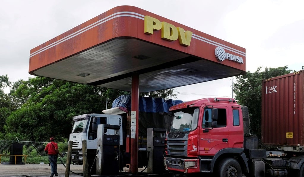 The corporate logo of Venezuelan state-owned oil company PDVSA is seen at a gas station in Cupira, Venezuela, December 16, 2018. Photo: Reuters