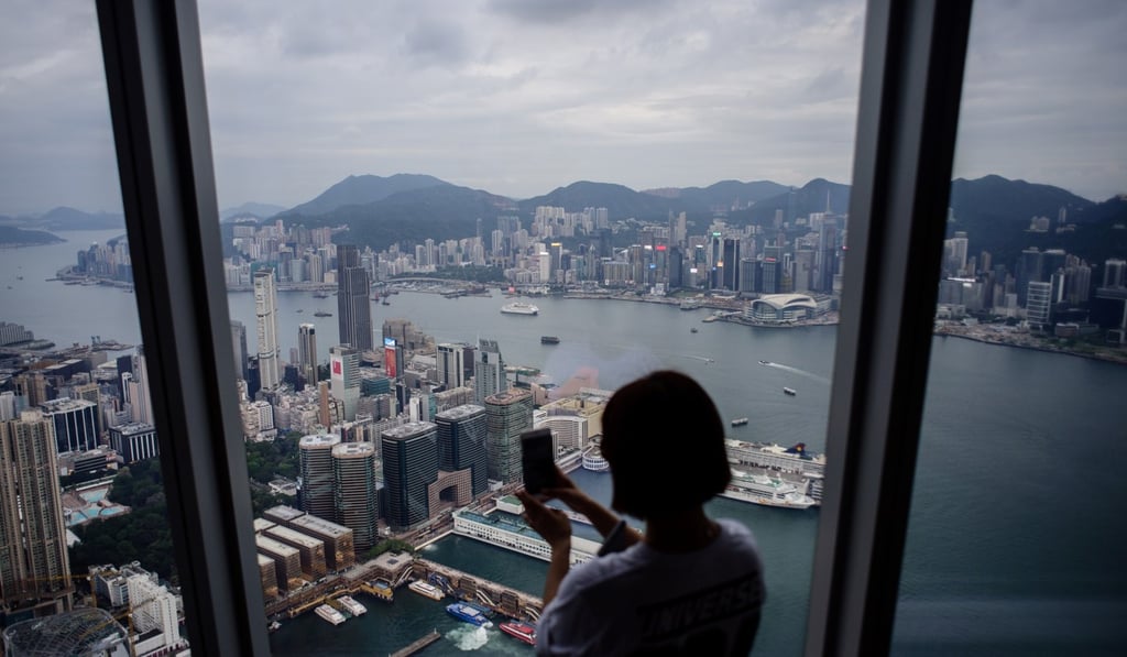 The high cost of living is often cited as a reason for Hong Kong slipping down global liveability rankings, but expats are still moving to the city. Photo: AFP