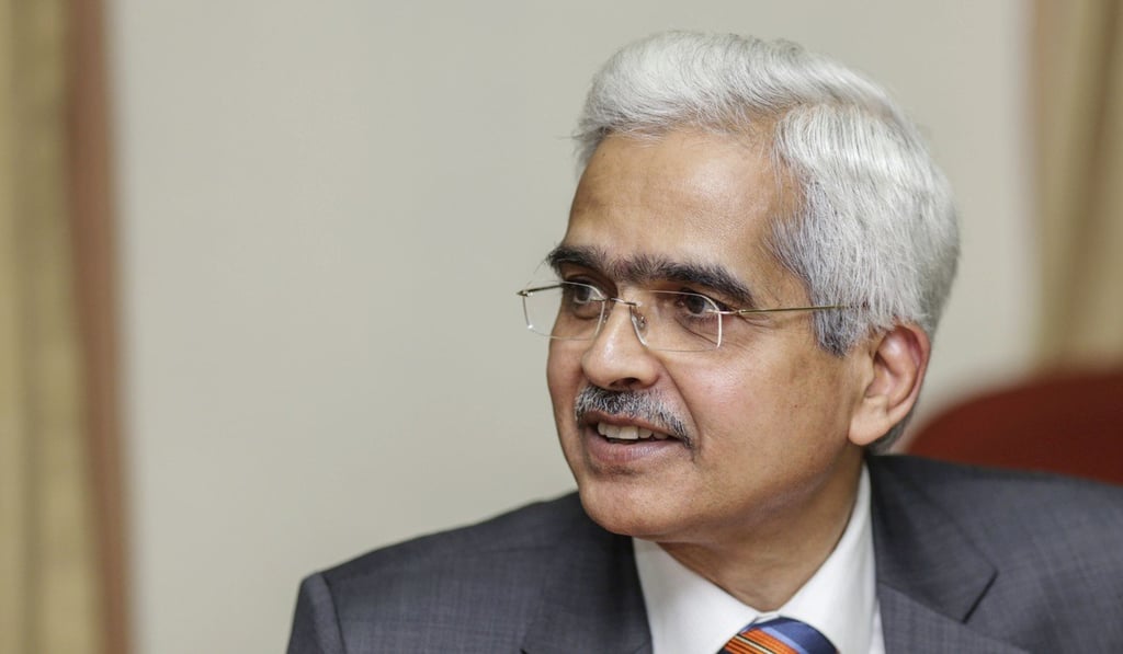 Shaktikanta Das, governor of the Reserve Bank of India, speaks during a news conference in Mumbai, India, on Thursday. India’s central bank unexpectedly cut its benchmark interest rate in Das’ debut policy meeting. Photo: Bloomberg Shaktikanta Das, governor of the Reserve Bank of India, speaks during a news conference in Mumbai, India, on Thursday. India’s central bank unexpectedly cut its benchmark interest rate in Das’ debut policy meeting. Photo: Bloomberg