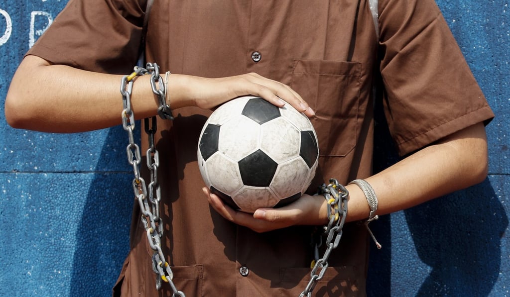 A Thai student demonstrates on behalf of detained Bahraini soccer player Hakeem Al-Araibi. Photo: EPA A Thai student demonstrates on behalf of detained Bahraini soccer player Hakeem Al-Araibi. Photo: EPA