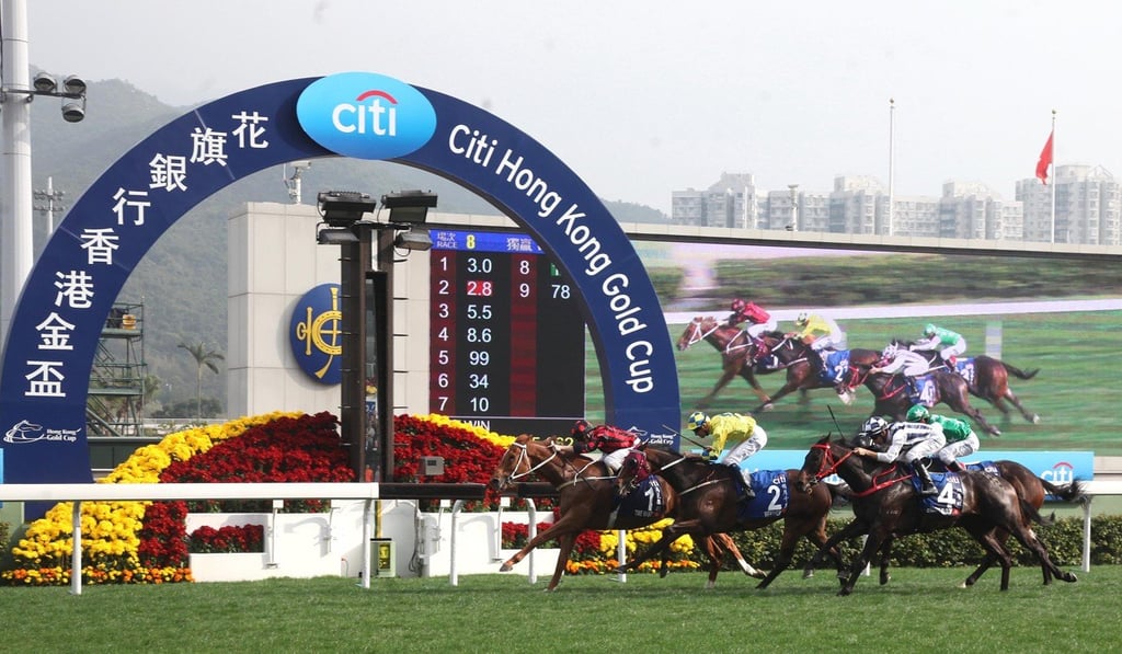 Time Warp becomes the first horse to break the two-minute mark for Sha Tin’s 2,000-metre course as he wins the 2018 Citi Hong Kong Gold Cup last February.