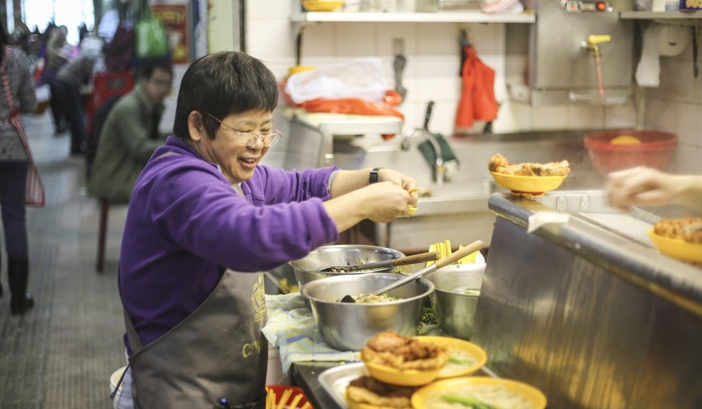 Head to the Tai Po Hui Cooked Food Centre at the Tai Po Market for a local experience. Photo: Antony Dickson