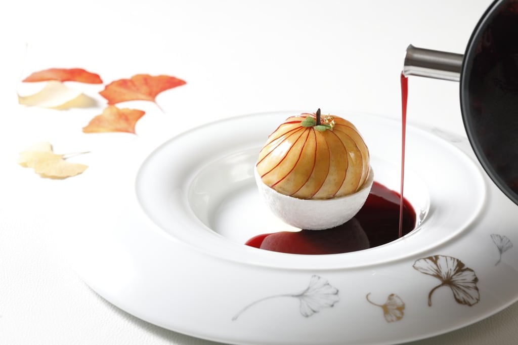 ‘Ode to red fruit’ dish