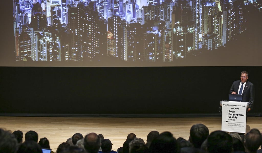 Kurt Tong gives a talk on the US consulate’s history in Hong Kong. Photo: Jonathan Wong/SCMP