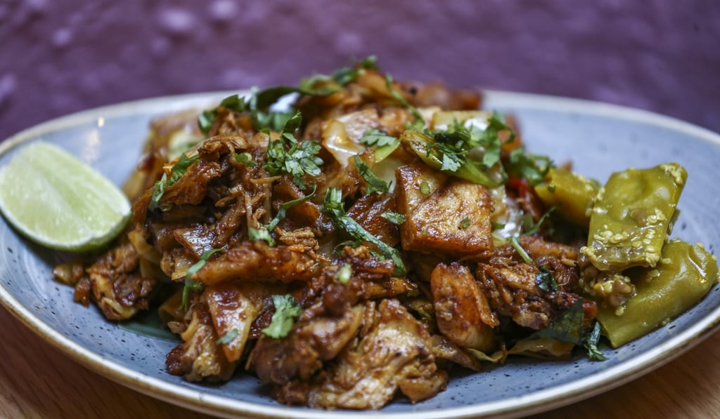 Hotal Colombo’s chicken kothu. Photo: Jonathan Wong