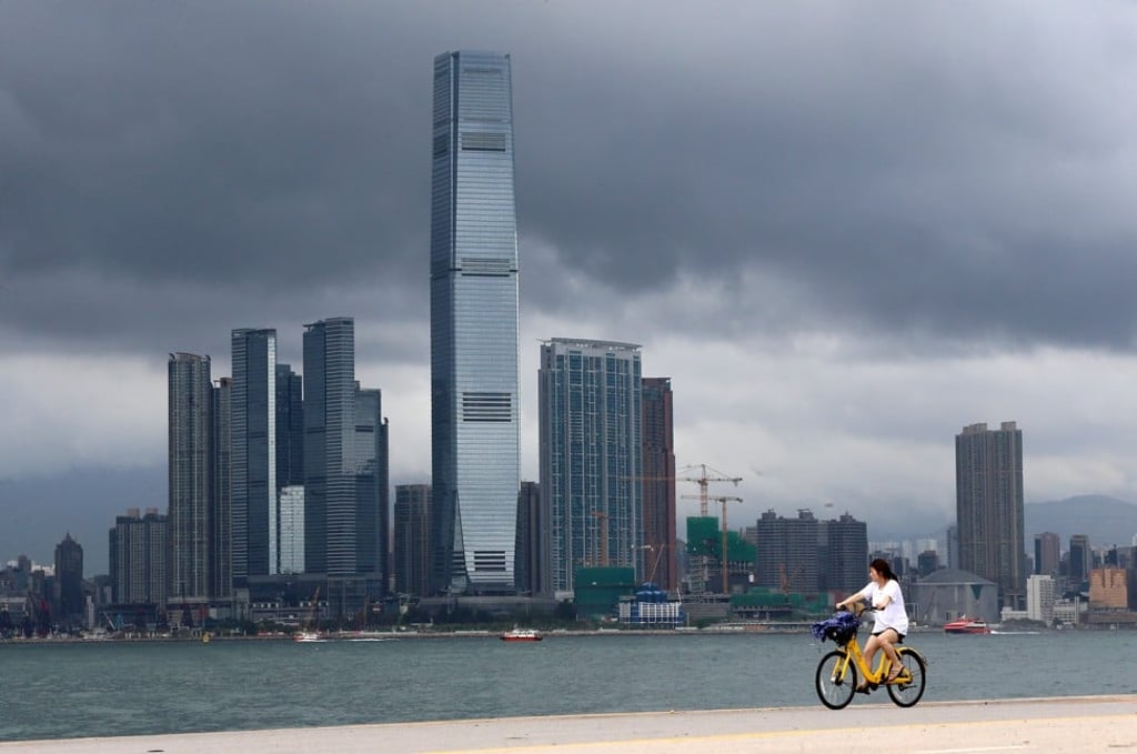 The hotel occupies the top 16 floors of the city’s tallest building, the ICC. Photo: Dickson Lee/SCMP