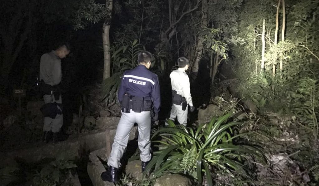 Police mounted an anti-burglary operation at The Peak, Aberdeen and Stanley. Photo: Handout