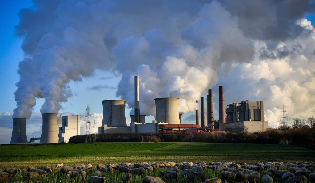 Increasing levels of greenhouse gases in the atmosphere have been linked to stronger typhoons and hurricanes in recent years. Photo: EPA-EFE