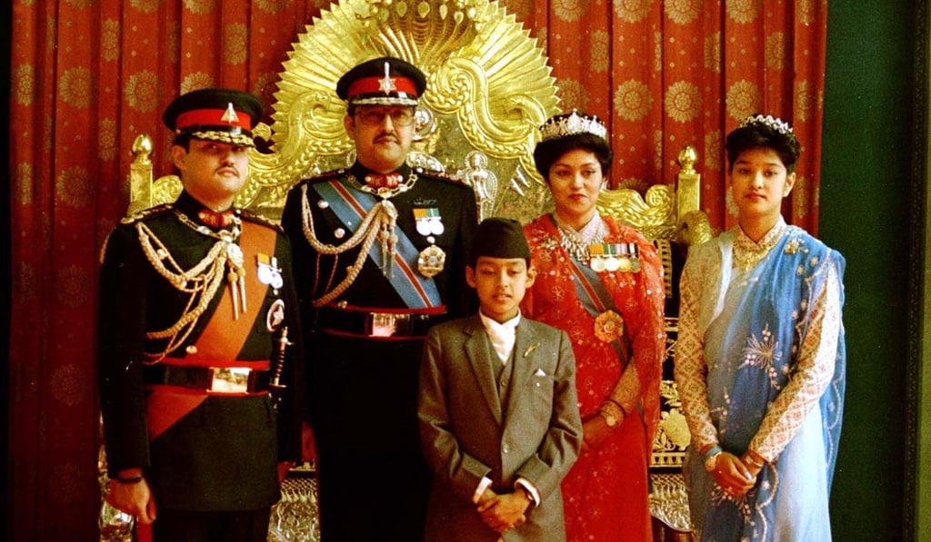 Members of the Nepalese royal family – Crown Prince Dipendra, King Birendra, Prince Nirajan, Queen Aiswarya and Princess Shuriti – pictured in 1990. Photo: Reuters