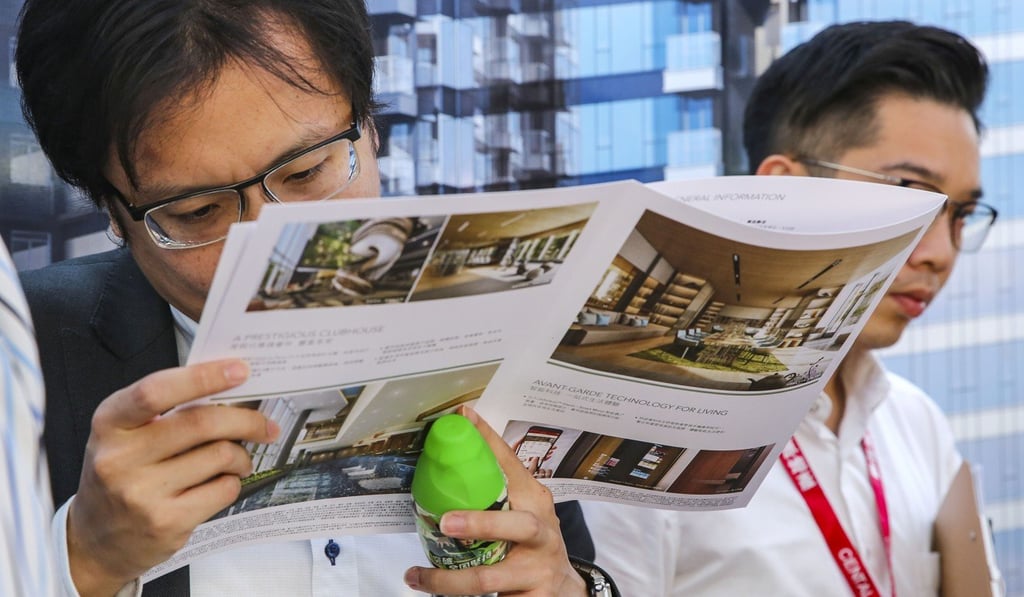 The Estate Agents Authority regulates 39,577 licensed property agents in Hong Kong. Photo: Edmond So