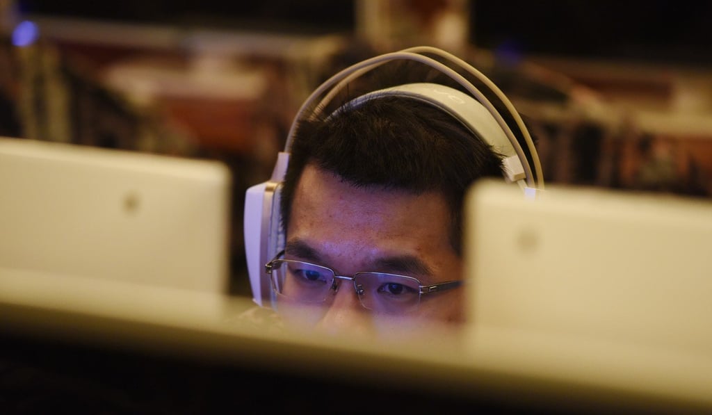 The New York Times reported on February 18 that Chinese hackers have recently launched ‘aggressive attacks’ against US business and government agencies, attempting to steal ‘trade and military secrets’ from US companies including Boeing and GE Aviation. Photo: AFP