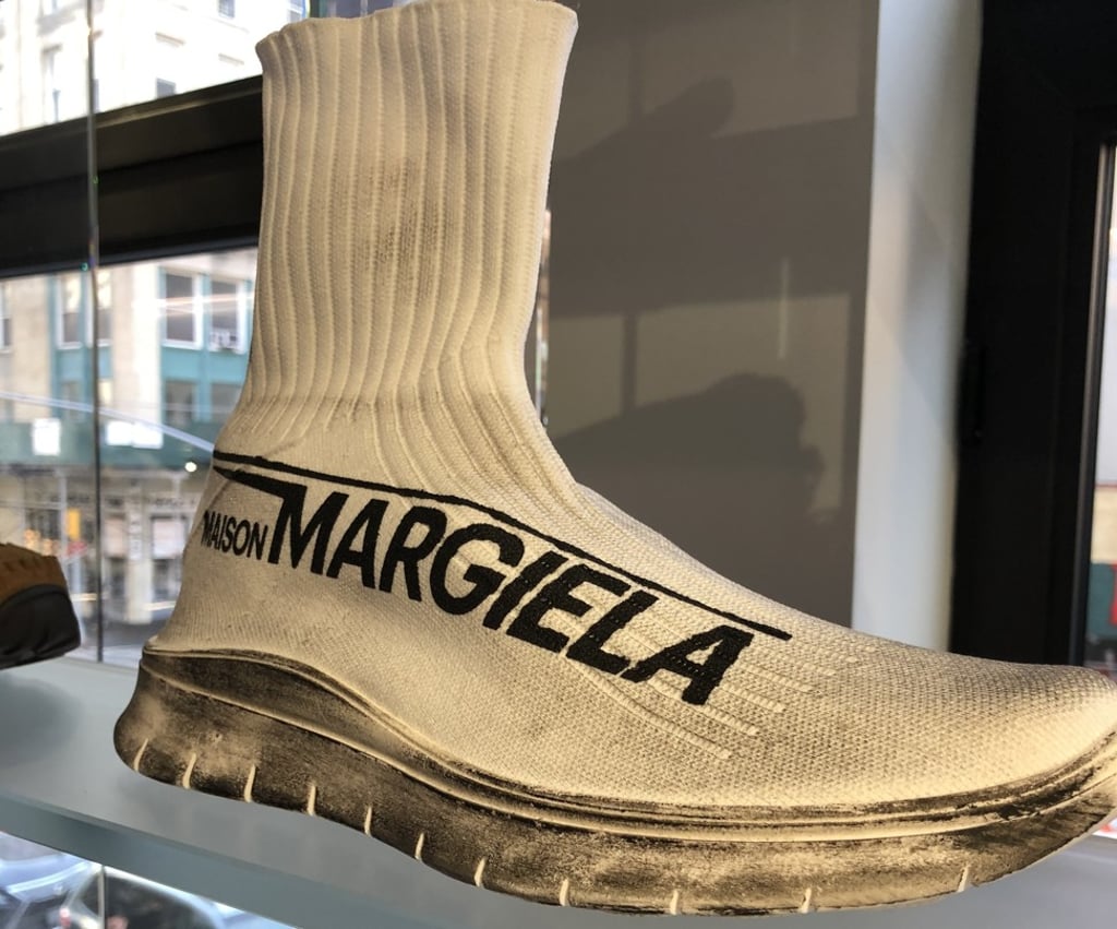 Maison margiela dirty sock shoes on sale