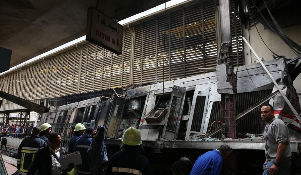 The aftermath of the fiery crash. Photo: Xinhua