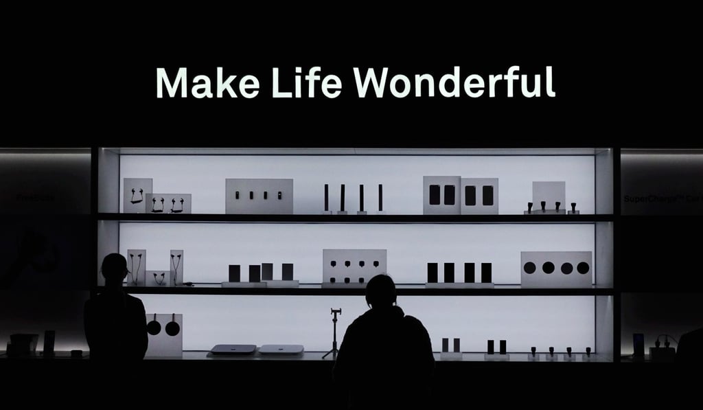 People visit the booth of Chinese tech company Huawei at the 2019 Mobile World Congress (MWC) in Barcelona, Spain, on Thursday. Photo: Xinhua