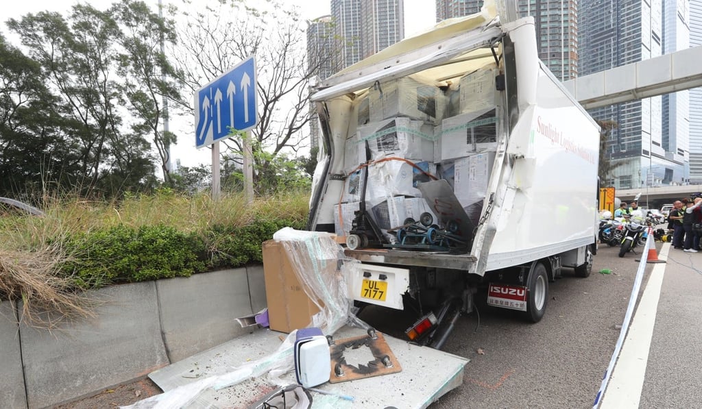 The truck had broken down in the second lane of the West Kowloon Highway. Photo: Edmond So