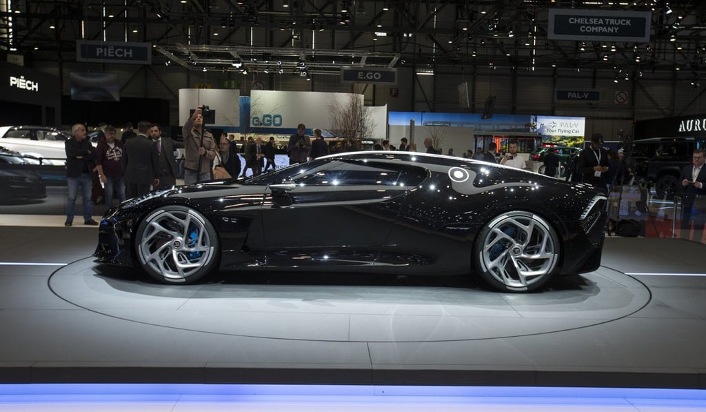 Bugatti’s La Voiture Noire resembles the classic Batmobile. Photo: Xinhua