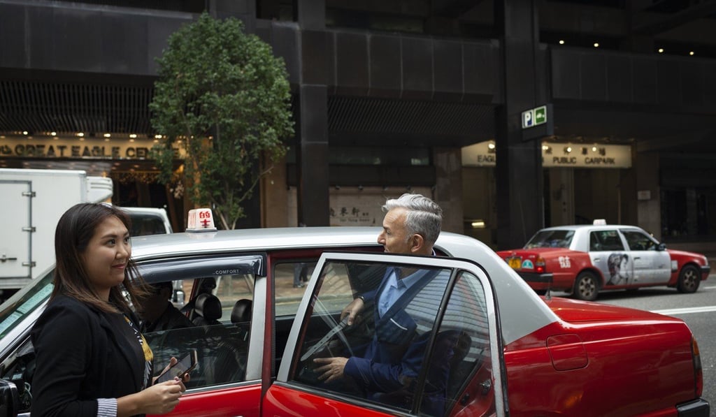 Bruce Ryde (above right), who first came to Hong Kong while guiding a tour of travel agents in the 1980s. Photo: Viola Gaskell