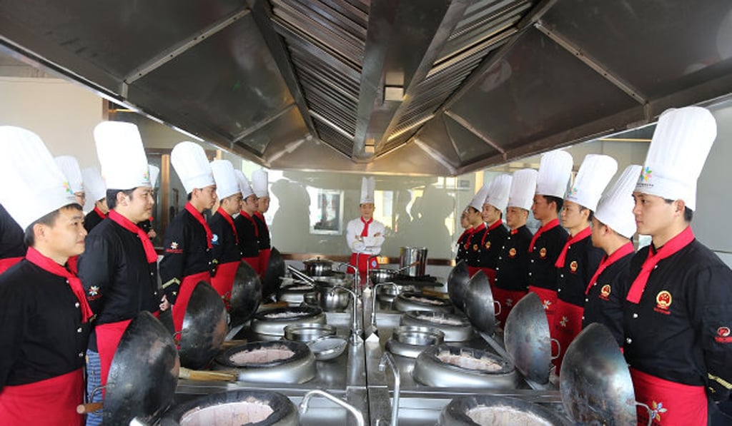Inside China’s specialist crayfish school in Qianjiang, Hubei province. Photo: Weibo