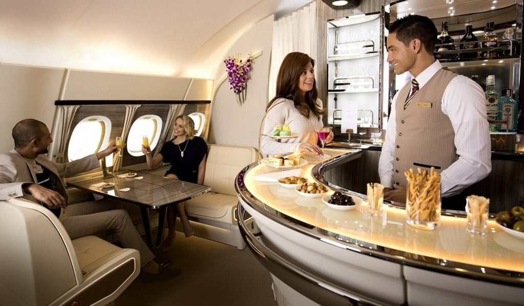 The bar area in Emirates first class