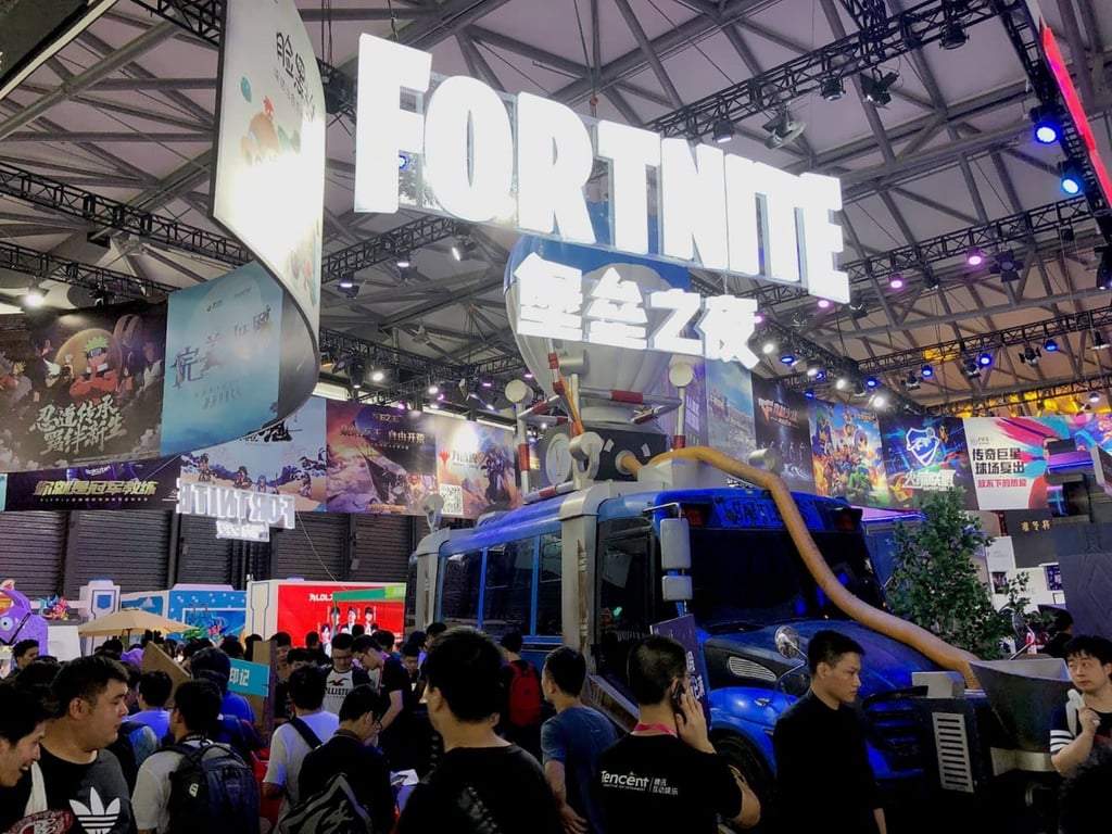 Fortnite was just released in China by Tencent. It’s not close to PUBG yet, but that isn’t stopping Tencent from giving the game a huge presence — including the iconic schoolbus. Fortnite was just released in China by Tencent. It’s not close to PUBG yet, but that isn’t stopping Tencent from giving the game a huge presence — including the iconic schoolbus.