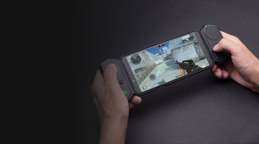 The game controllers can be attached to the phone case. (Picture: Black Shark) The game controllers can be attached to the phone case. (Picture: Black Shark)