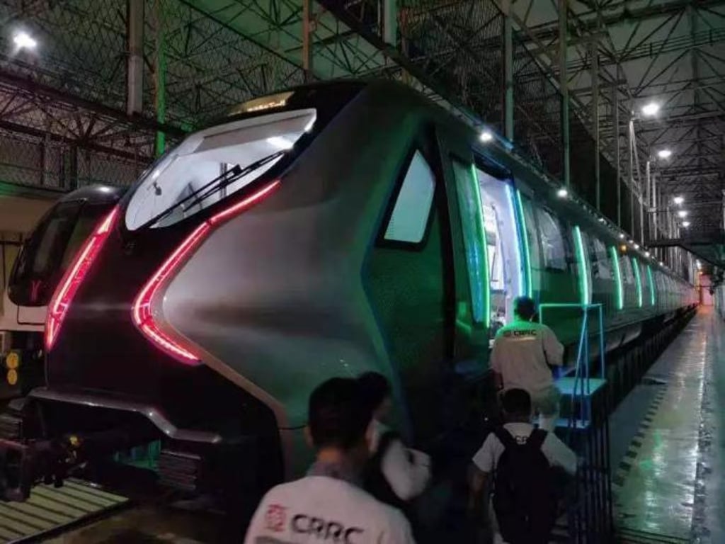 The train has been doing closed trial runs on Line 8 of the Guangzhou Metro. (Picture: Guangzhouzengchengfabu/WeChat) The train has been doing closed trial runs on Line 8 of the Guangzhou Metro. (Picture: Guangzhouzengchengfabu/WeChat)