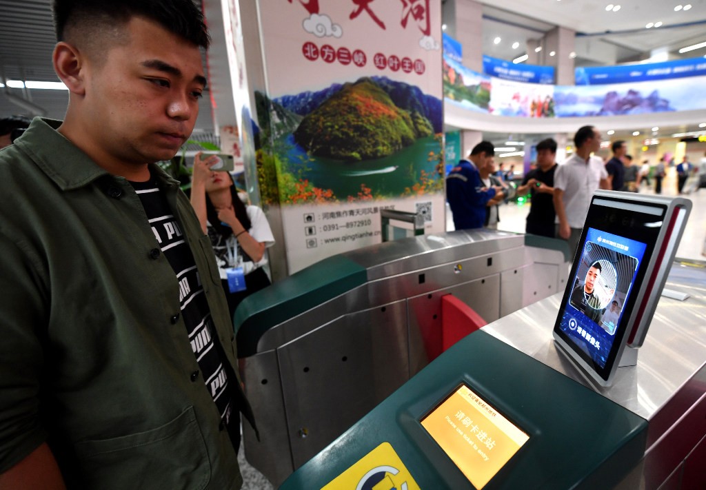 Facial recognition has become ubiquitous in China, but it’s recently been plagued by privacy concerns. (Picutre: Li Jianan/Xinhua)