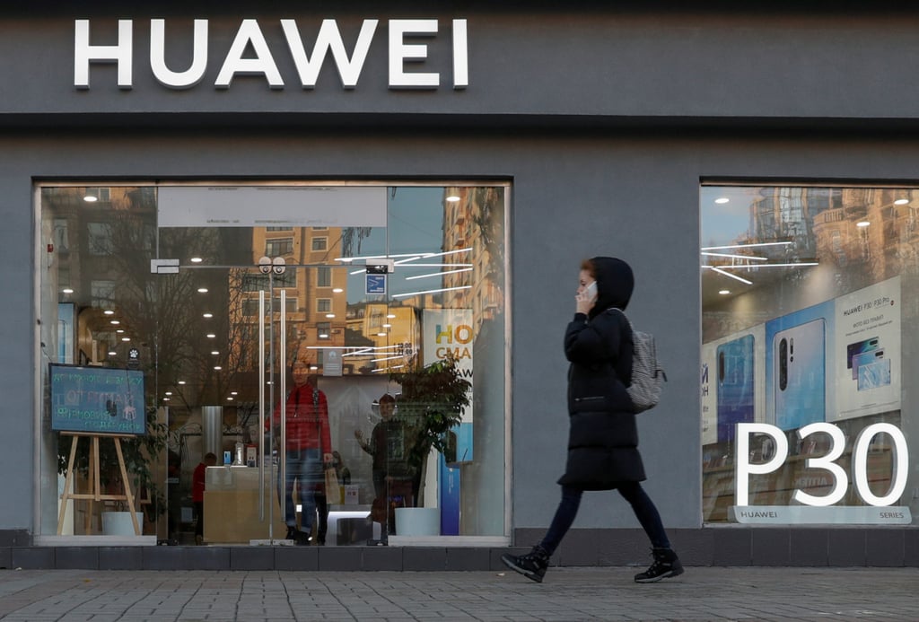A woman walks past a Huawei store in central Kiev, Ukraine, on November 11, 2019. (Picture: Valentyn Ogirenko/Reuters) A woman walks past a Huawei store in central Kiev, Ukraine, on November 11, 2019. (Picture: Valentyn Ogirenko/Reuters)