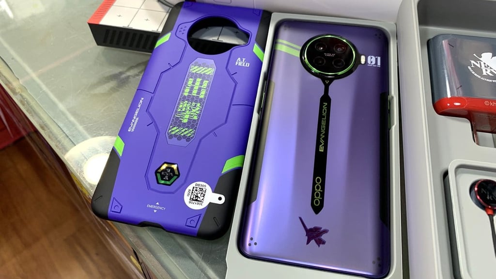 This is the Oppo Ace2 Evangelion Limited Edition. This is the Oppo Ace2 Evangelion Limited Edition.